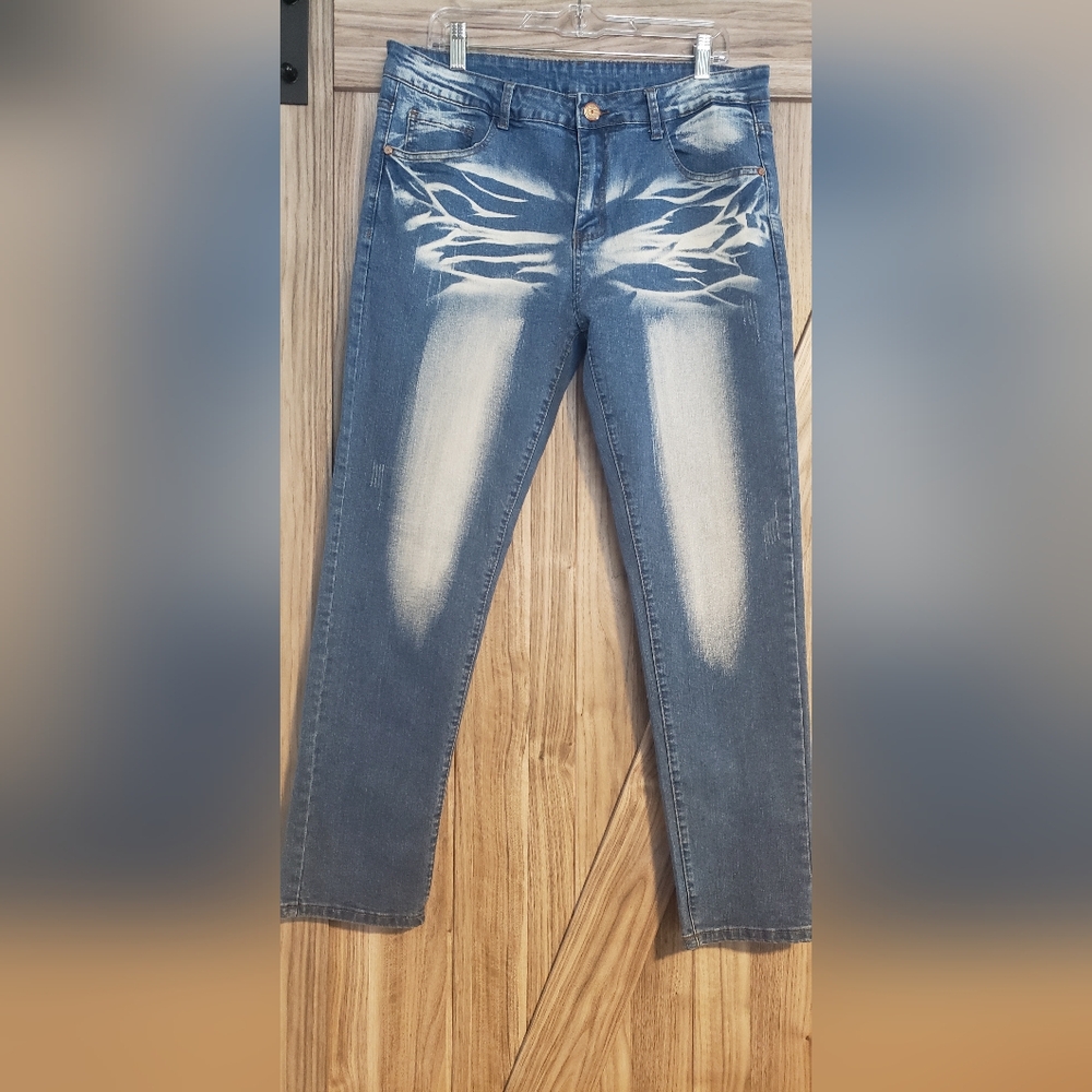Slim Blue and White Jeans with Natural Fading